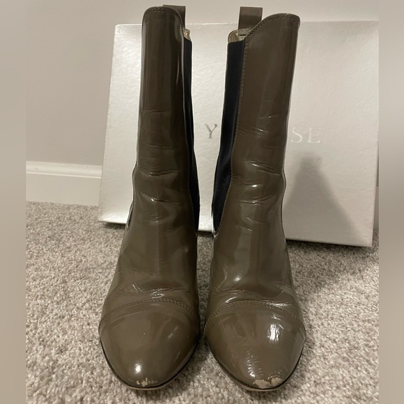 Authentic Italian - Taryn Rose Booties - Picture 3 of 8